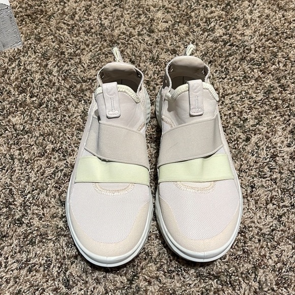 ECCO WOMEN'S ST.1 LITE SLIP ON SHOE 7 71/2 - Picture 10 of 10